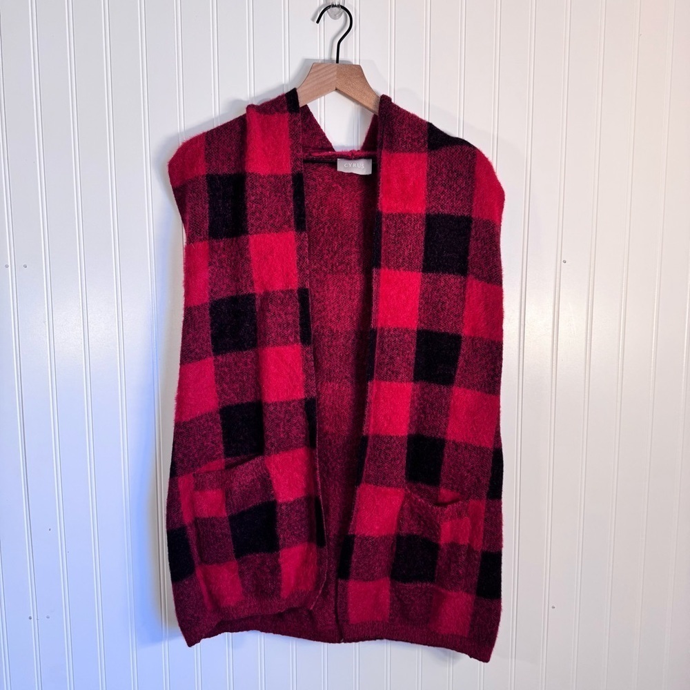 Cyrus Red and Black Buffalo Plaid Open-Front Sleeveless Vest Cardigan Size S